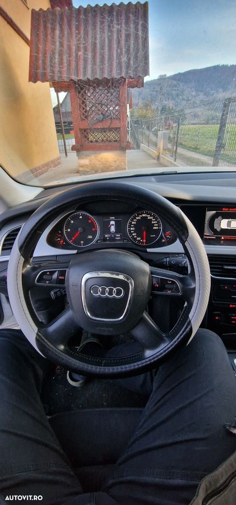 Audi A4 2.0 TDI DPF multitronic Ambiente - 2