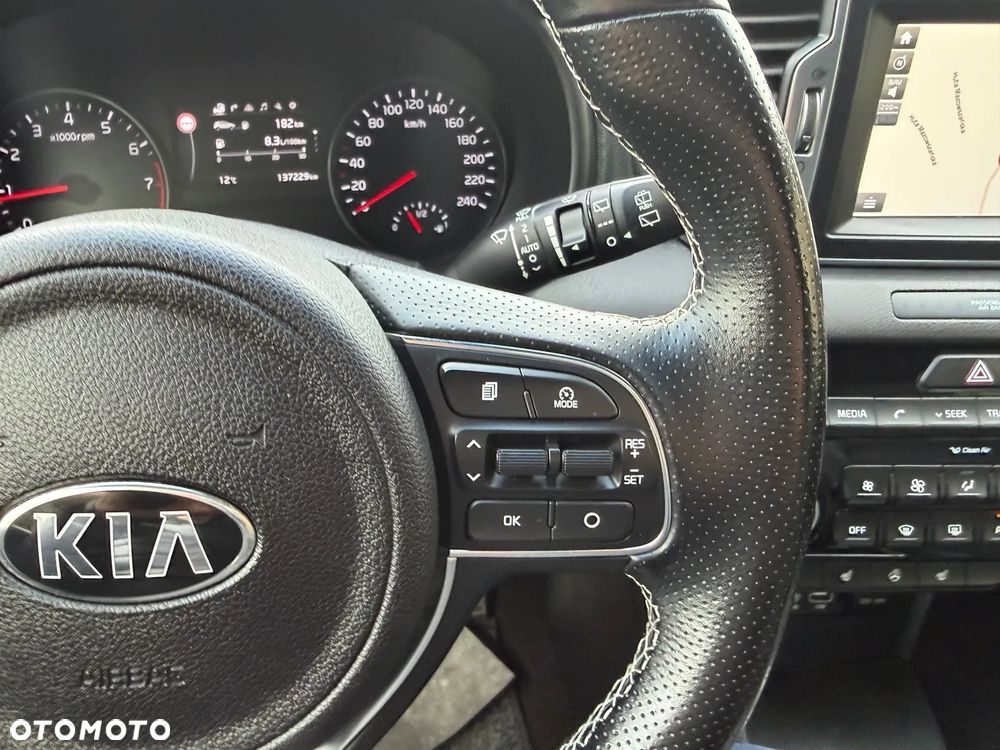Kia Sportage 1.6 T-GDI GT Line 2WD - 24