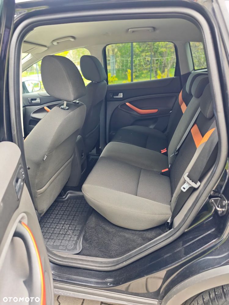 Ford Kuga 2.0 TDCi 2x4 Trend - 22