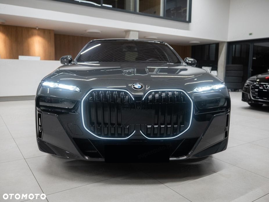 BMW Seria 7 740d xDrive mHEV M Sport sport - 8
