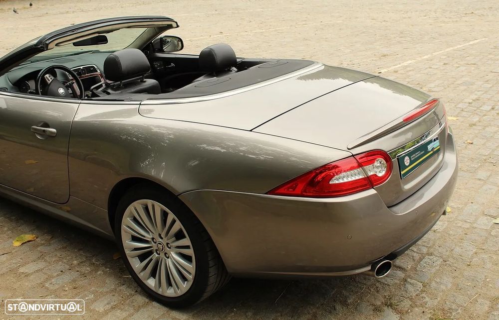 Jaguar XK - 27