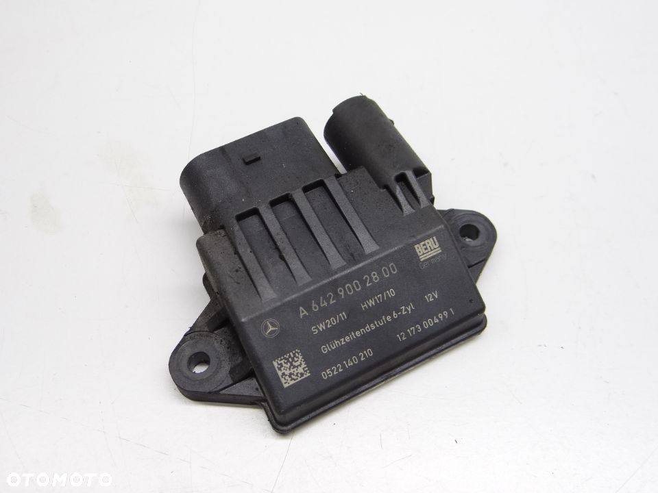 Mercedes ML W164 Przekaznik modul swiec zarowych 6429002800
