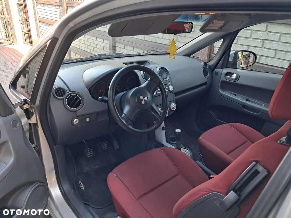 Mitsubishi Colt 1.3 Inform - 6