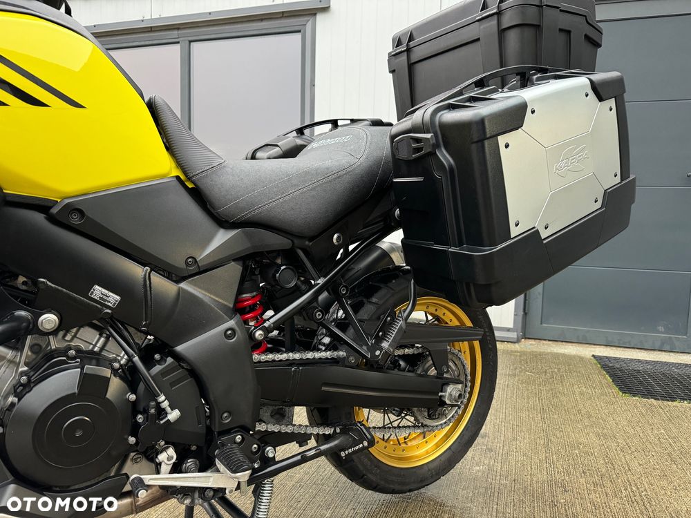 Suzuki V-STROM - 27