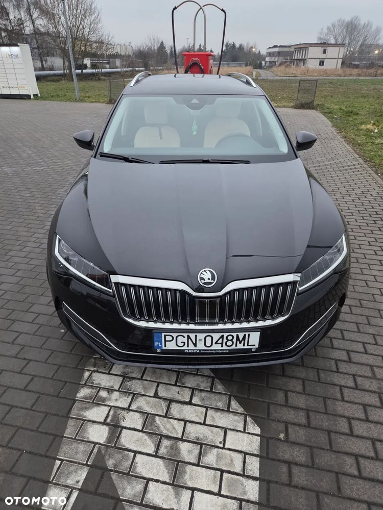 Skoda Superb 2.0 TDI DSG Ambition - 4