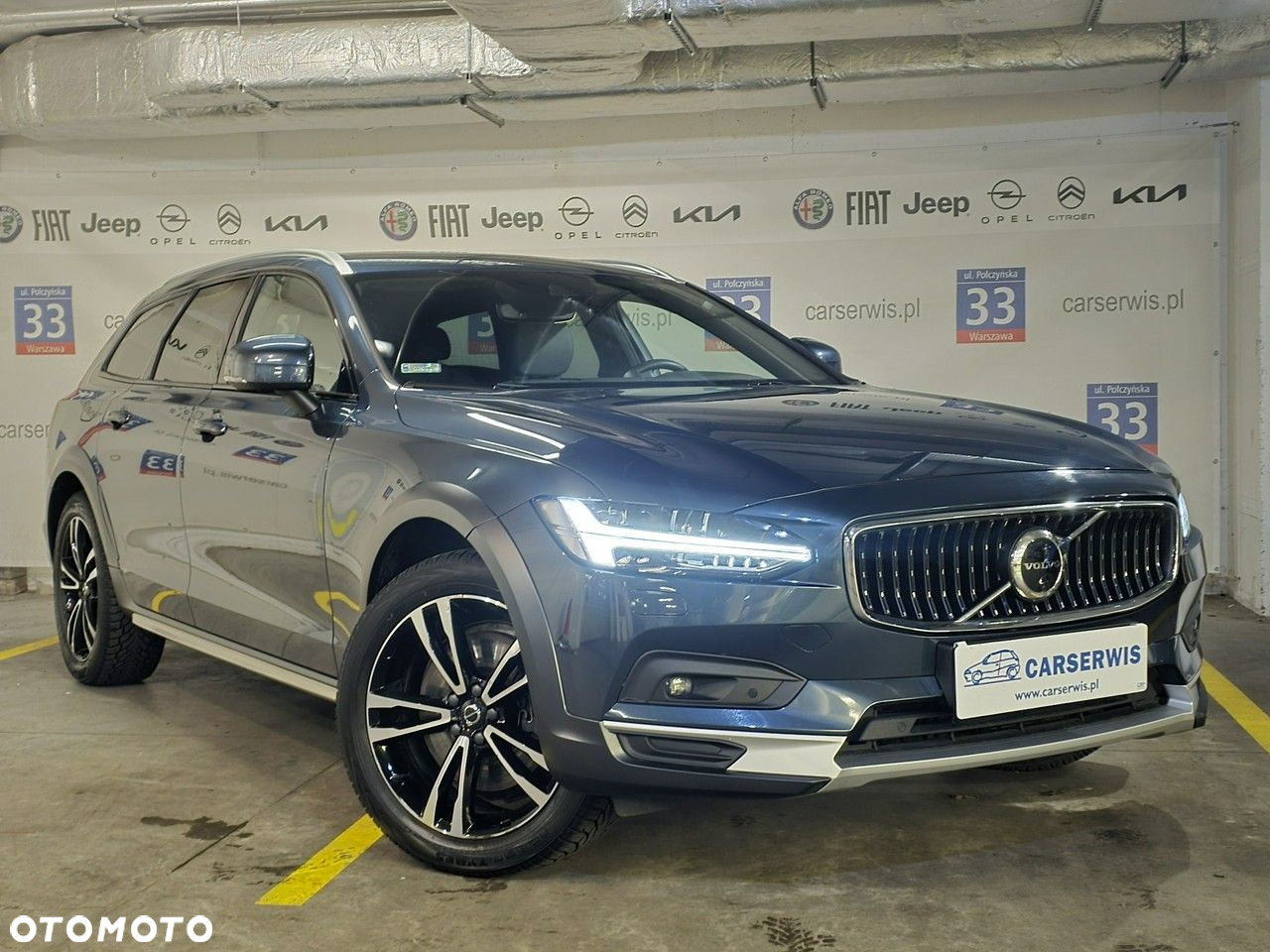 Volvo V90 Cross Country - 2