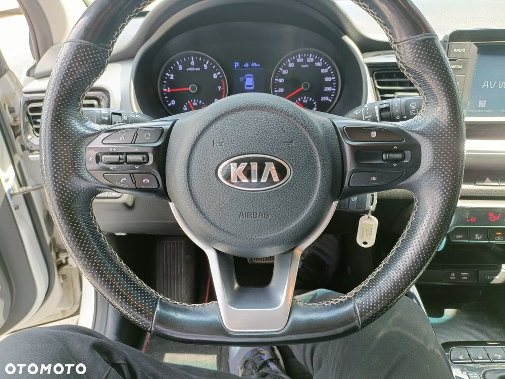 Kia Stonic 1.0 T-GDI L - 14