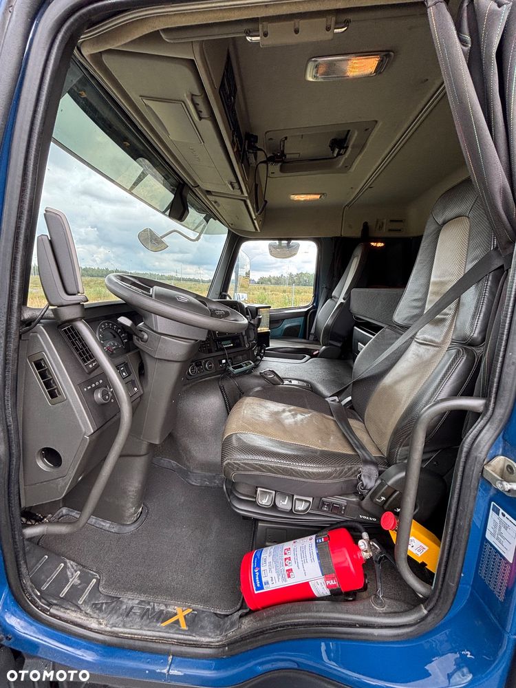 Volvo FMX 410 - 9