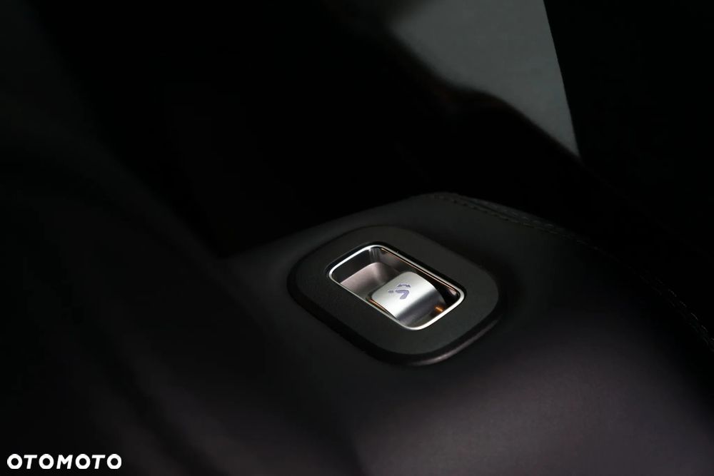 Mercedes-Benz GLS AMG 63 4Matic+ 9G-TRONIC AMG Line Premium Plus - 26