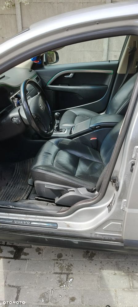 Volvo V70 2.0D Kinetic - 2