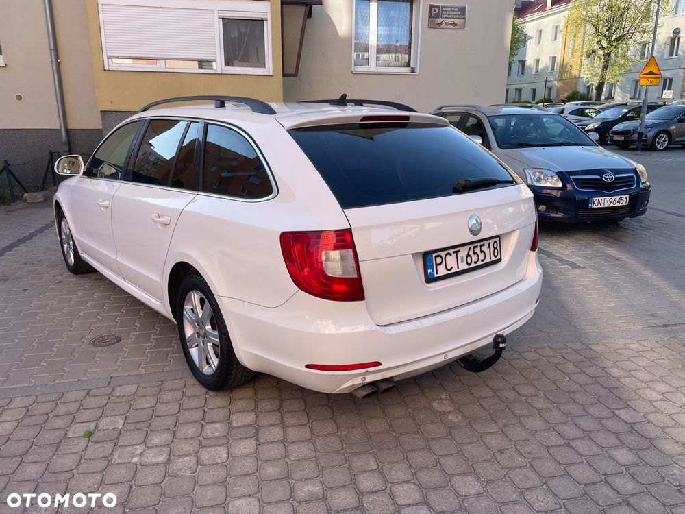 Skoda Superb 2.0 TDI Elegance - 7