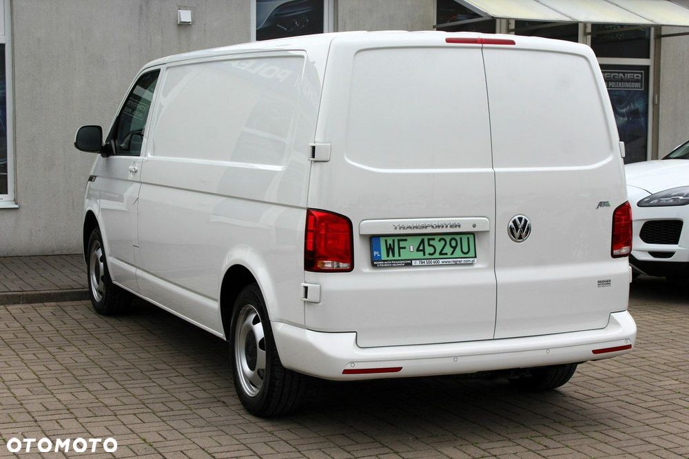Volkswagen Transporter - 4
