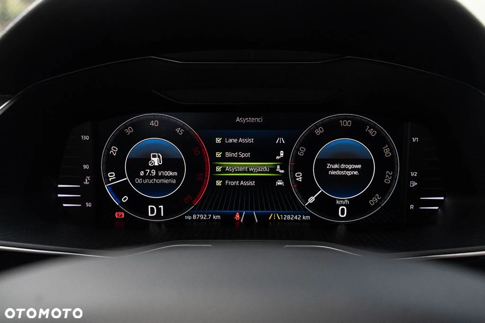 Skoda Superb 2.0 TDI SCR 4x4 L&K DSG - 2