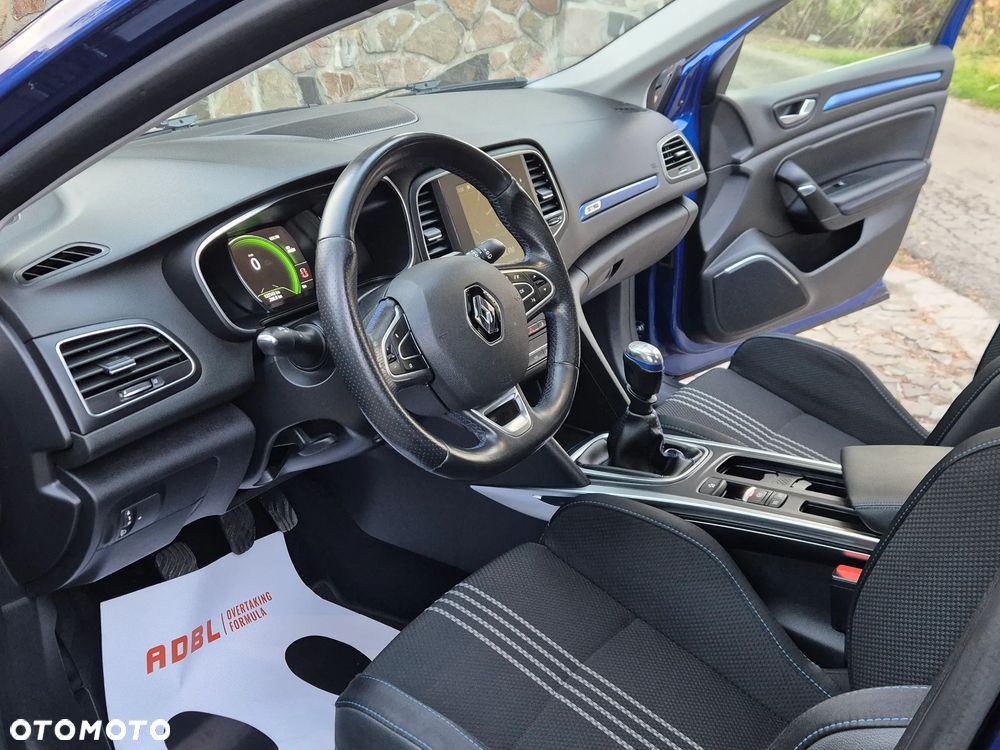 Renault Megane ENERGY TCe 160 GT-LINE - 21
