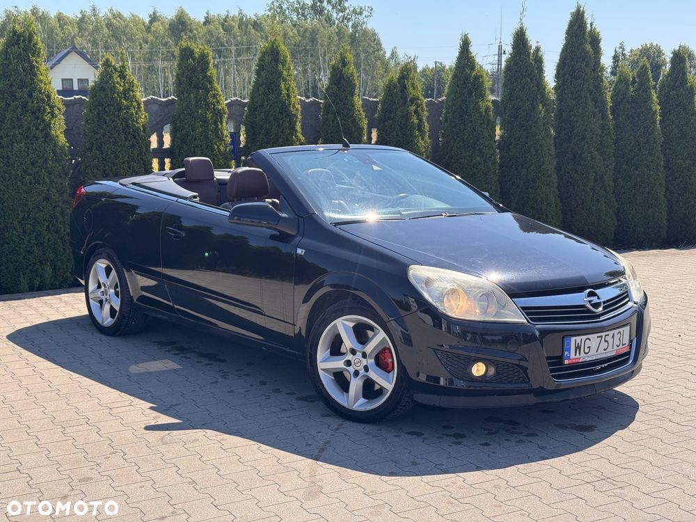 Opel Astra 1.6 Turbo Cosmo - 7