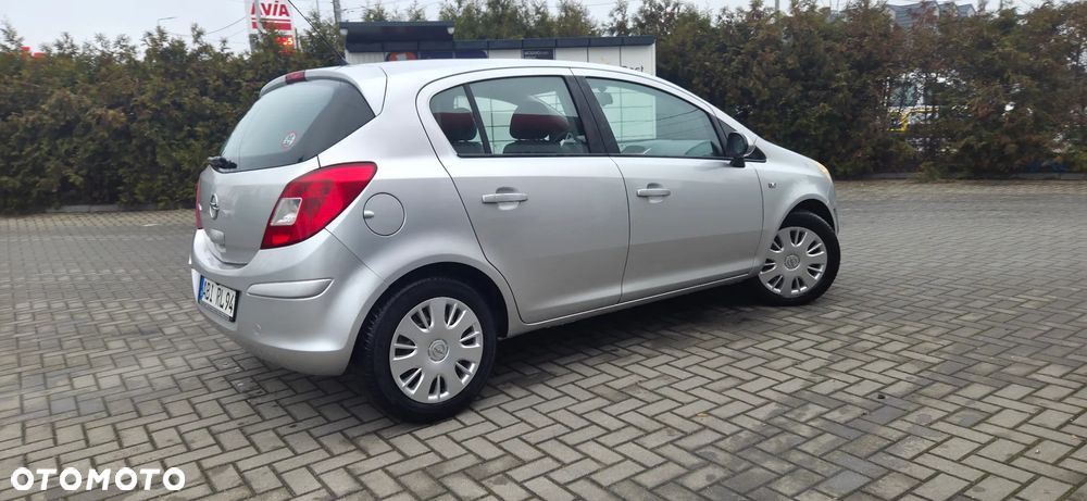 Opel Corsa 1.2 16V Enjoy - 12