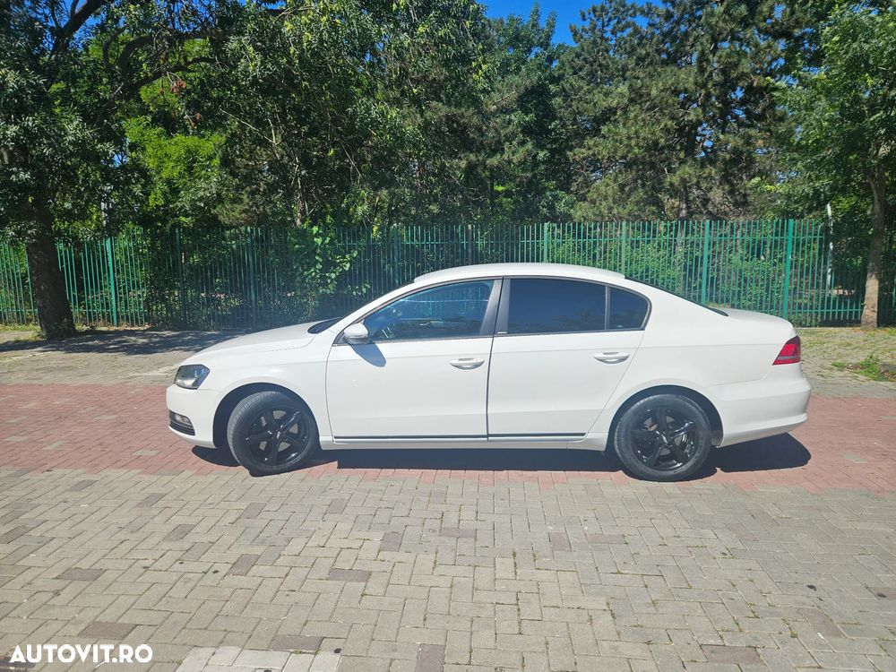 Volkswagen Passat 2.0 TDI BlueMotion Tehnology Trendline - 9