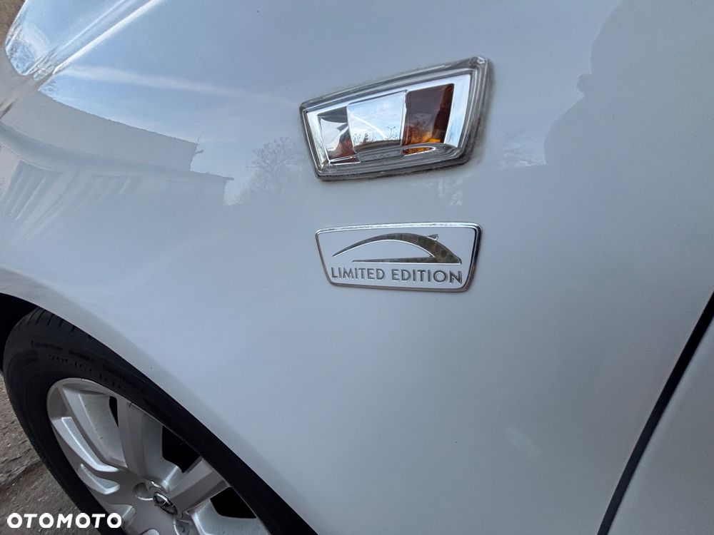 Opel Corsa 1.2 16V Limited Edition - 25