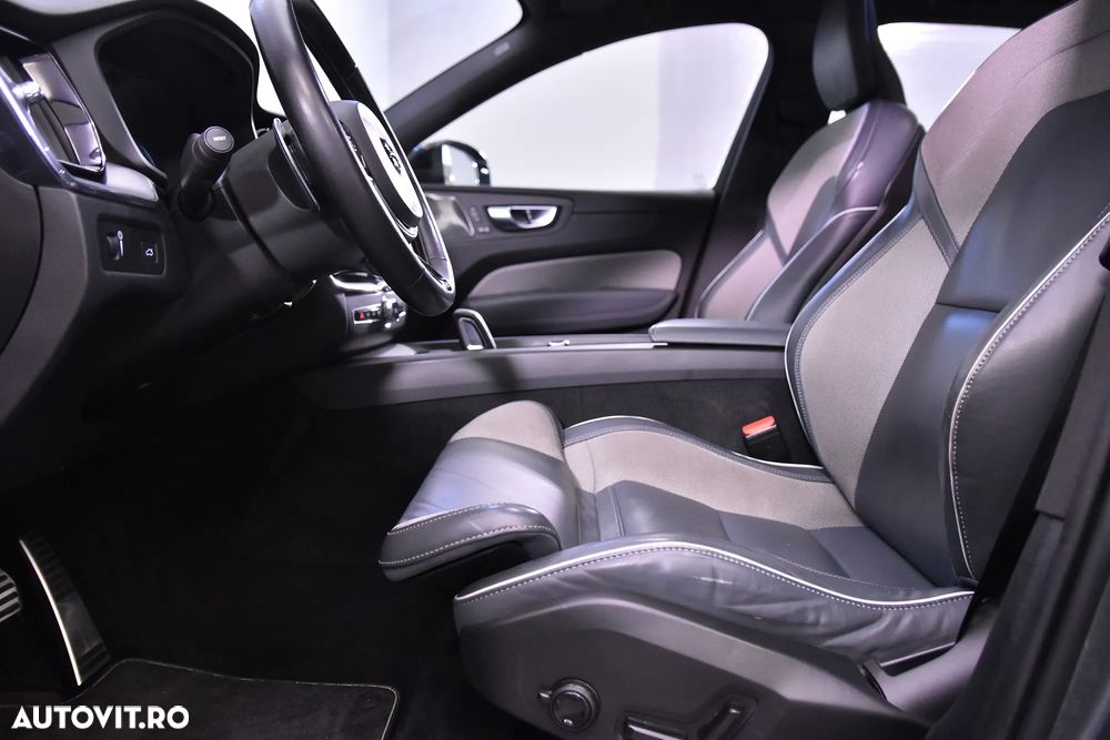 Volvo XC 60 - 21