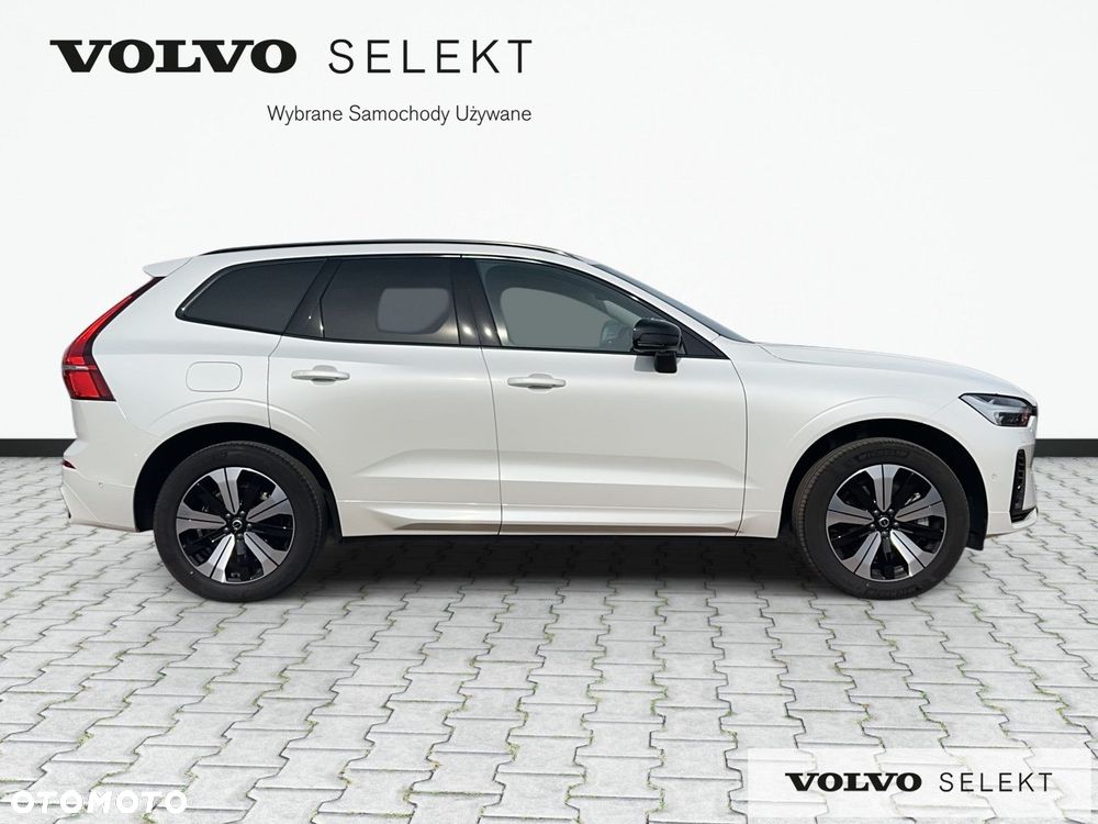 Volvo XC 60 T6 Plug-In Hybrid AWD Plus Dark - 5