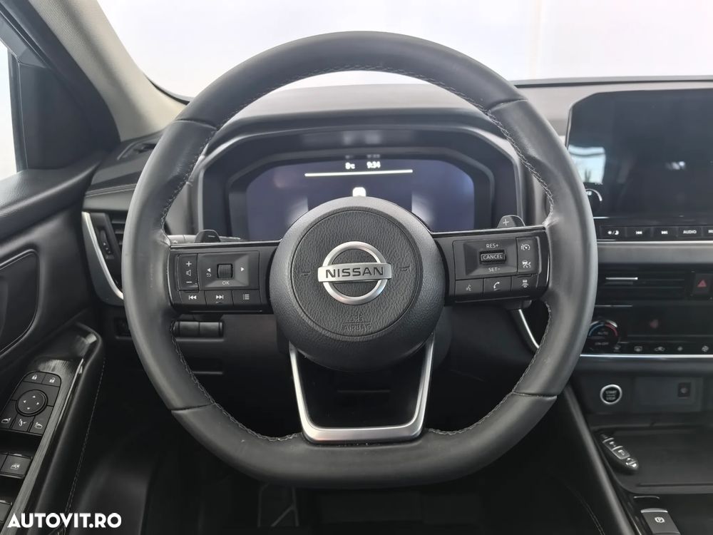 Nissan Qashqai 1.3 l MHEV X-Tronic N-Connecta - 16