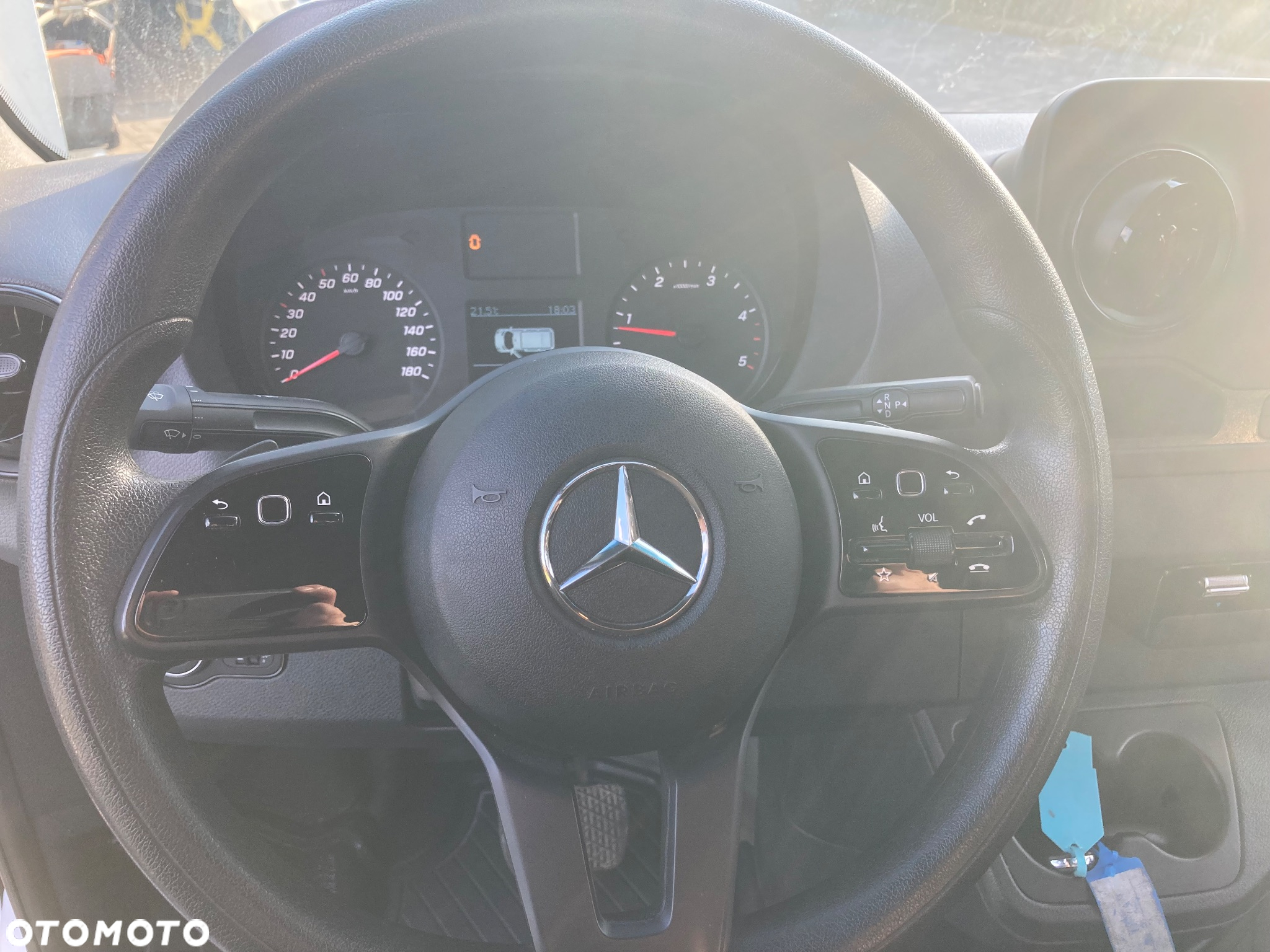 Mercedes-Benz Sprinter - 13