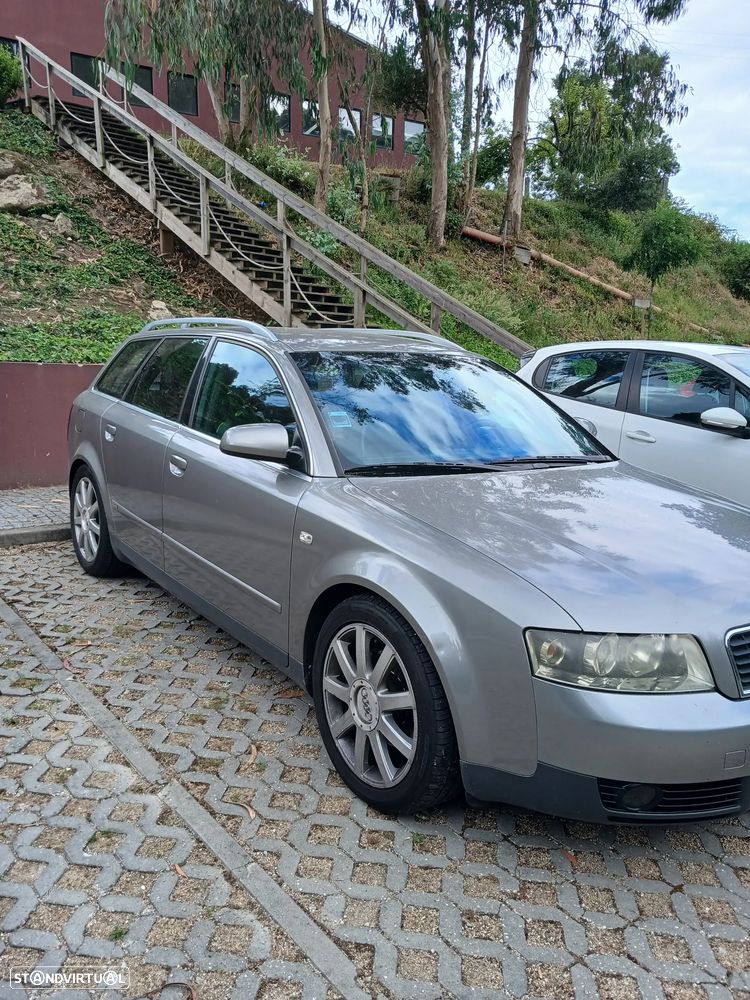 Audi A4 Avant 1.9 TDI m6 S-Line - 5