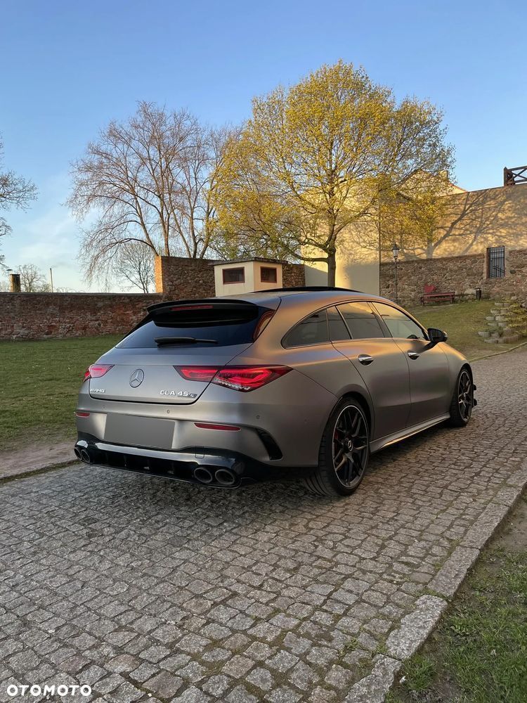 Mercedes-Benz CLA - 11