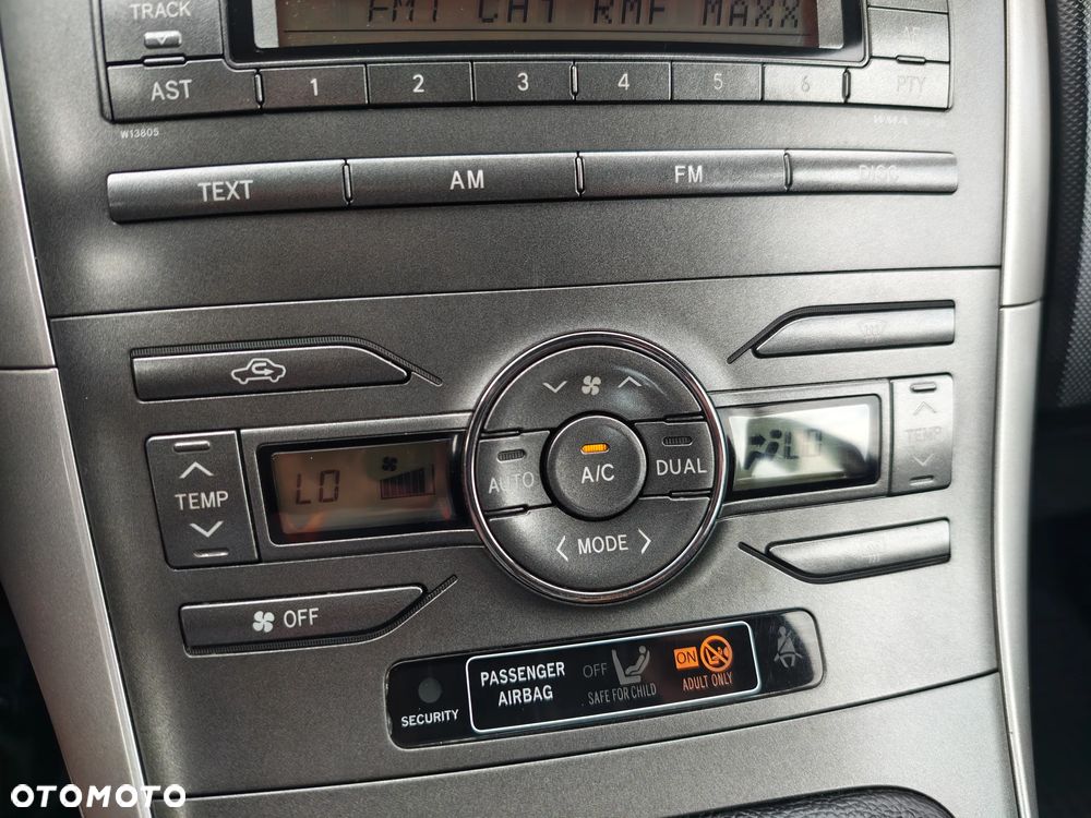 Toyota Auris 1.6 VVT-i Sol - 17