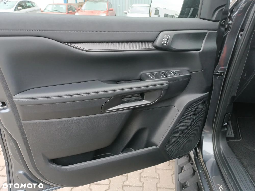 Ford Ranger Raptor - 10