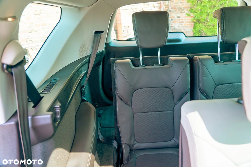 Renault Espace 1.6 TCE Initiale Paris EDC 7os - 28