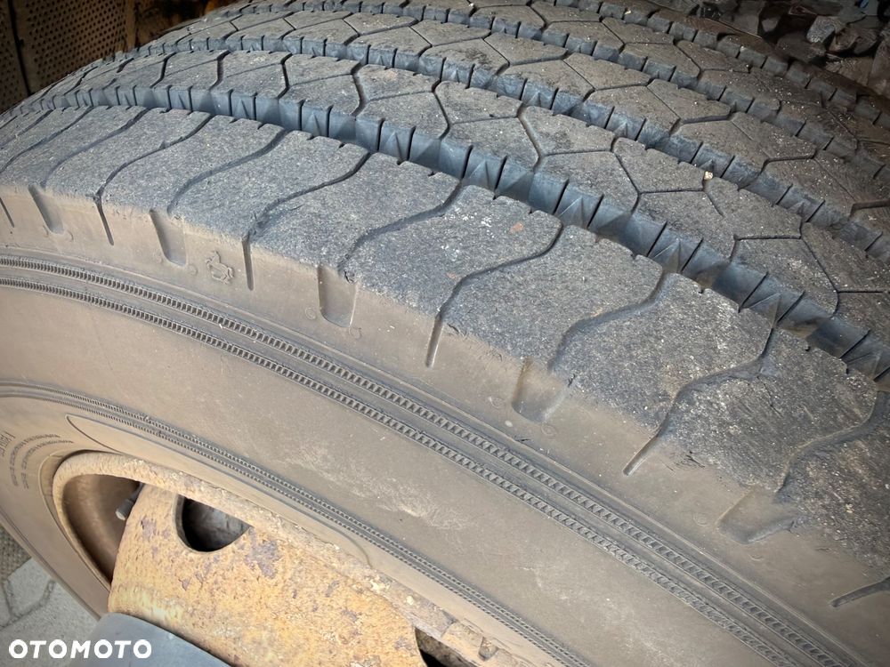 Iveco 120e22 - 7