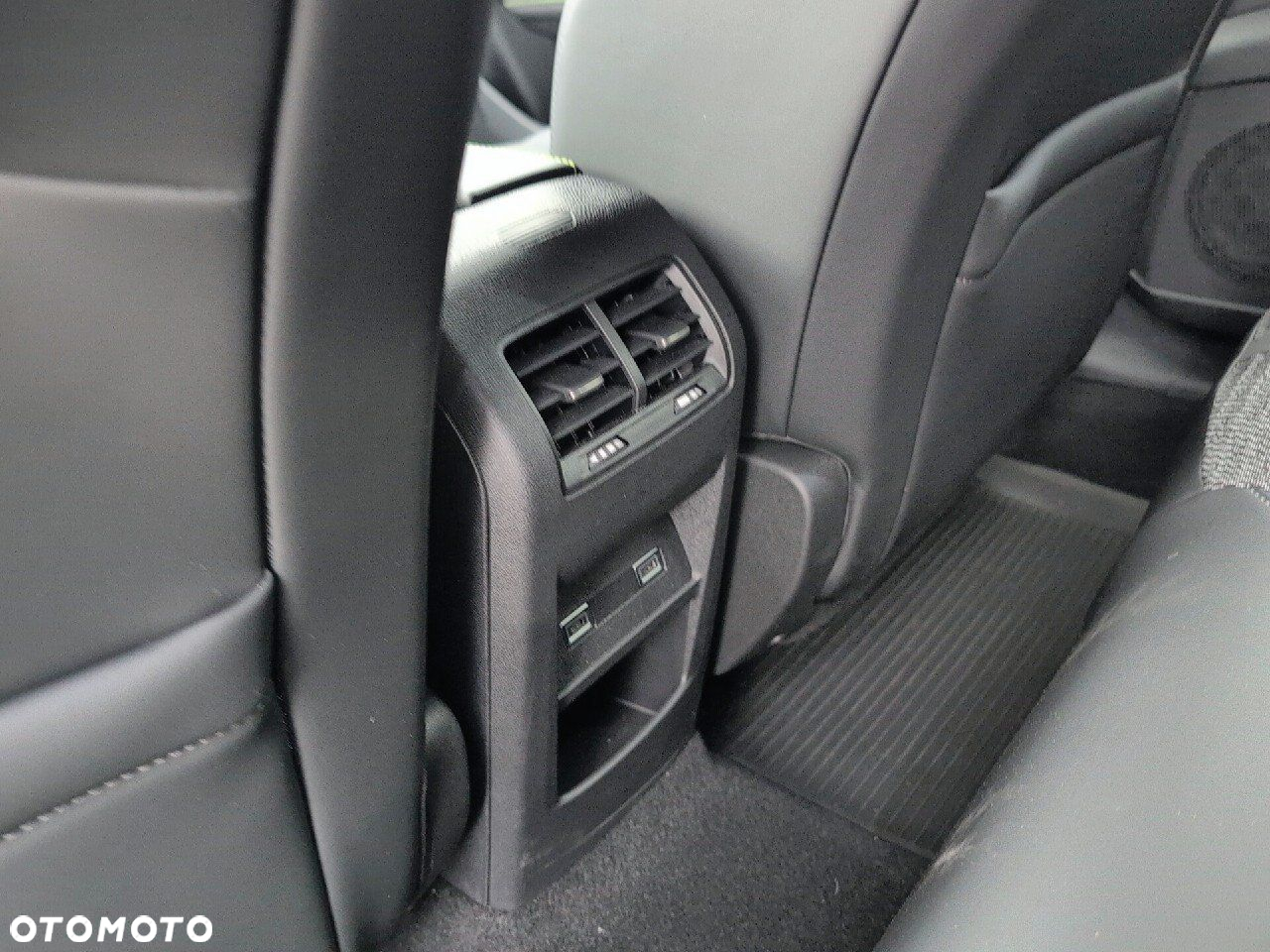 Peugeot 308 - 12