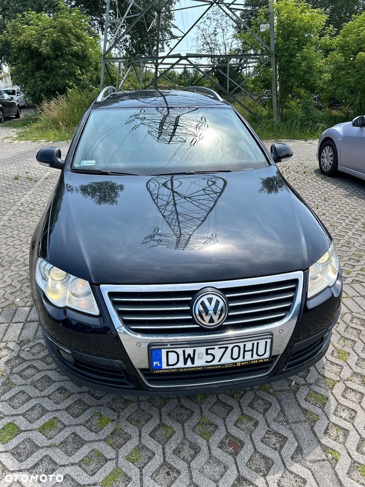 Volkswagen Passat - 12