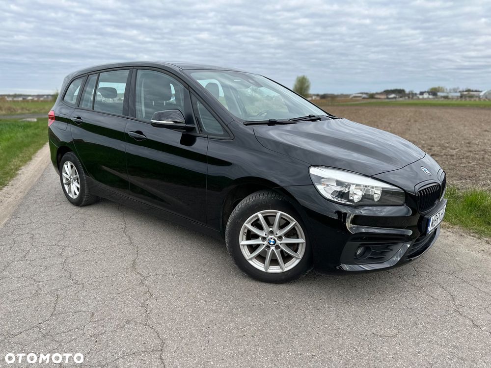 BMW Seria 2 218d Luxury Line - 11
