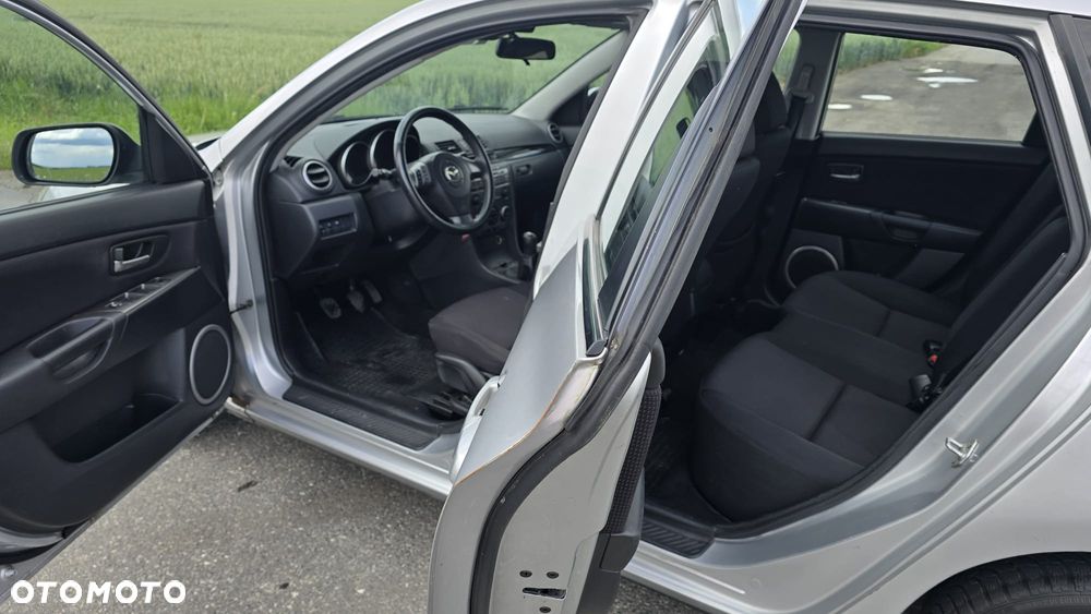 Mazda 3 1.6 Sport Active Plus - 21