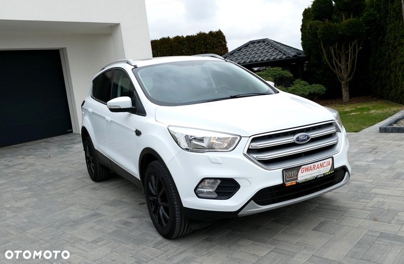 Ford Kuga - 2