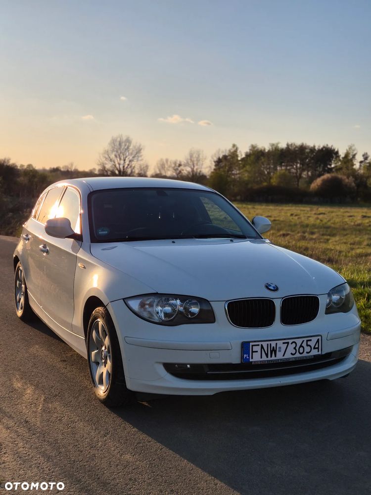 BMW Seria 1 116i - 1