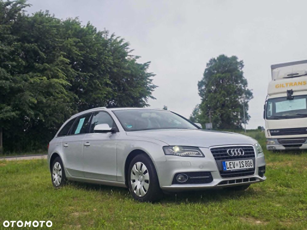 Audi A4 2009 photo 3
