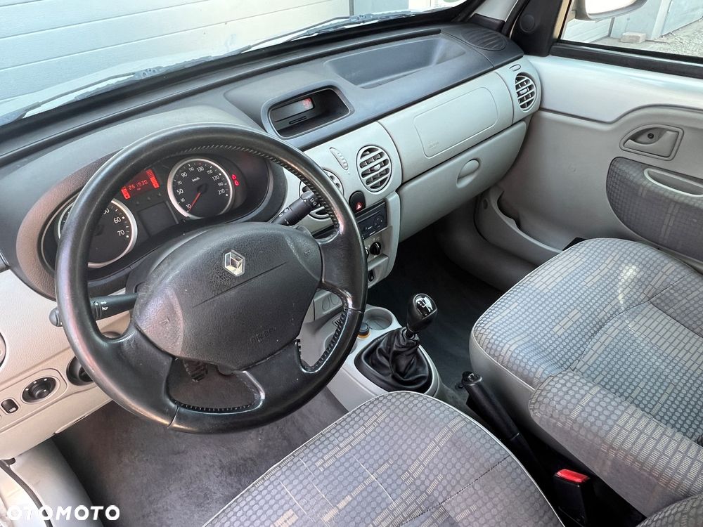 Renault Kangoo 1.6 16V Privilege - 10