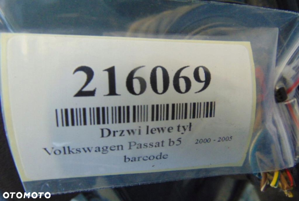 VOLKSWAGEN PASSAT B5 DRZWI LEWE TYŁ KOD LAKIERU LB6W - 7