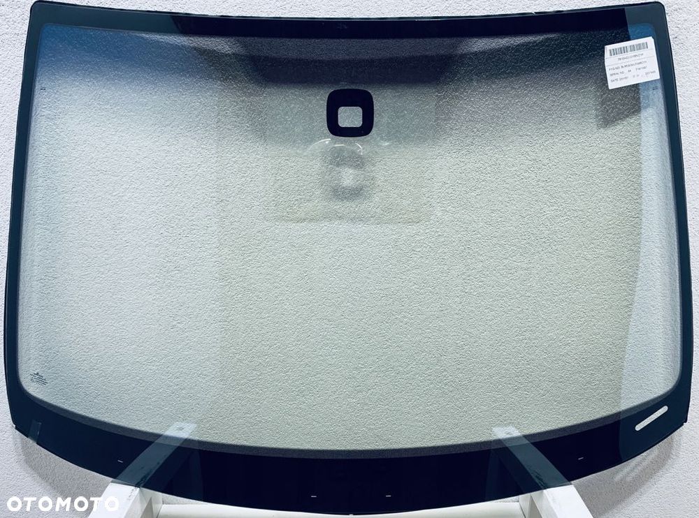 Szyba czołowa SKODA OCTAVIA II 2004-2009 SOLAR+SENSOR