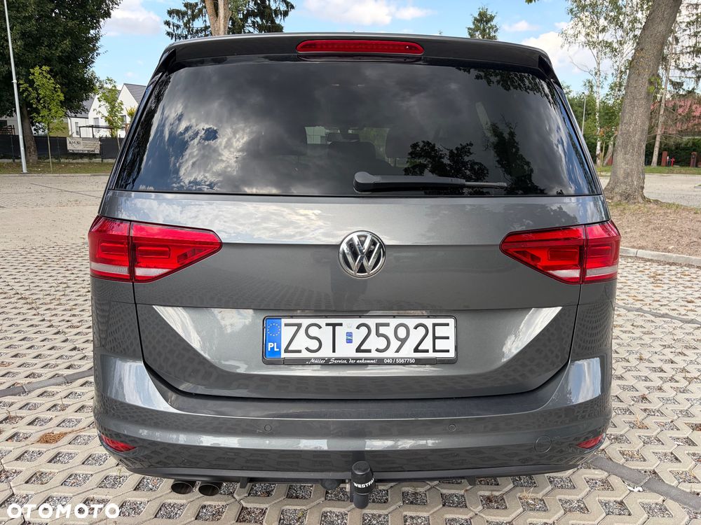 Volkswagen Touran - 5