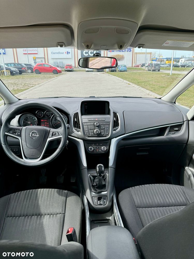 Opel Zafira 1.6 T SIDI Enjoy S&S - 19