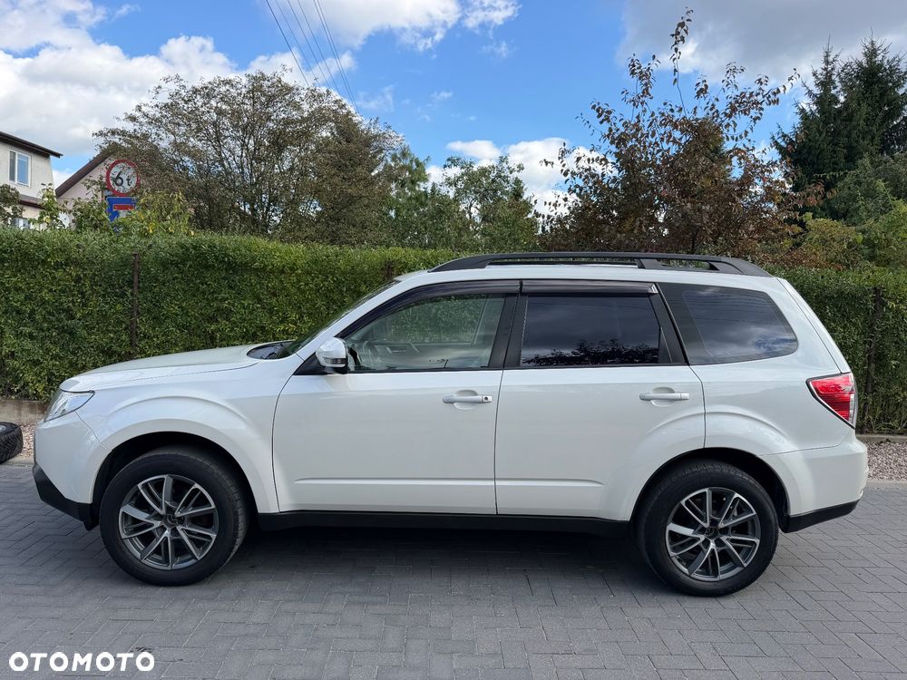 Subaru Forester 2.0X Exclusive - 7