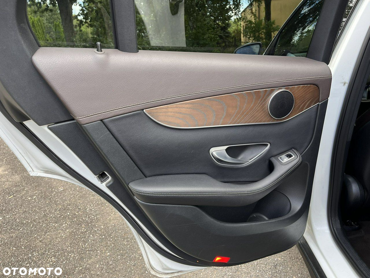 Mercedes-Benz GLC - 31