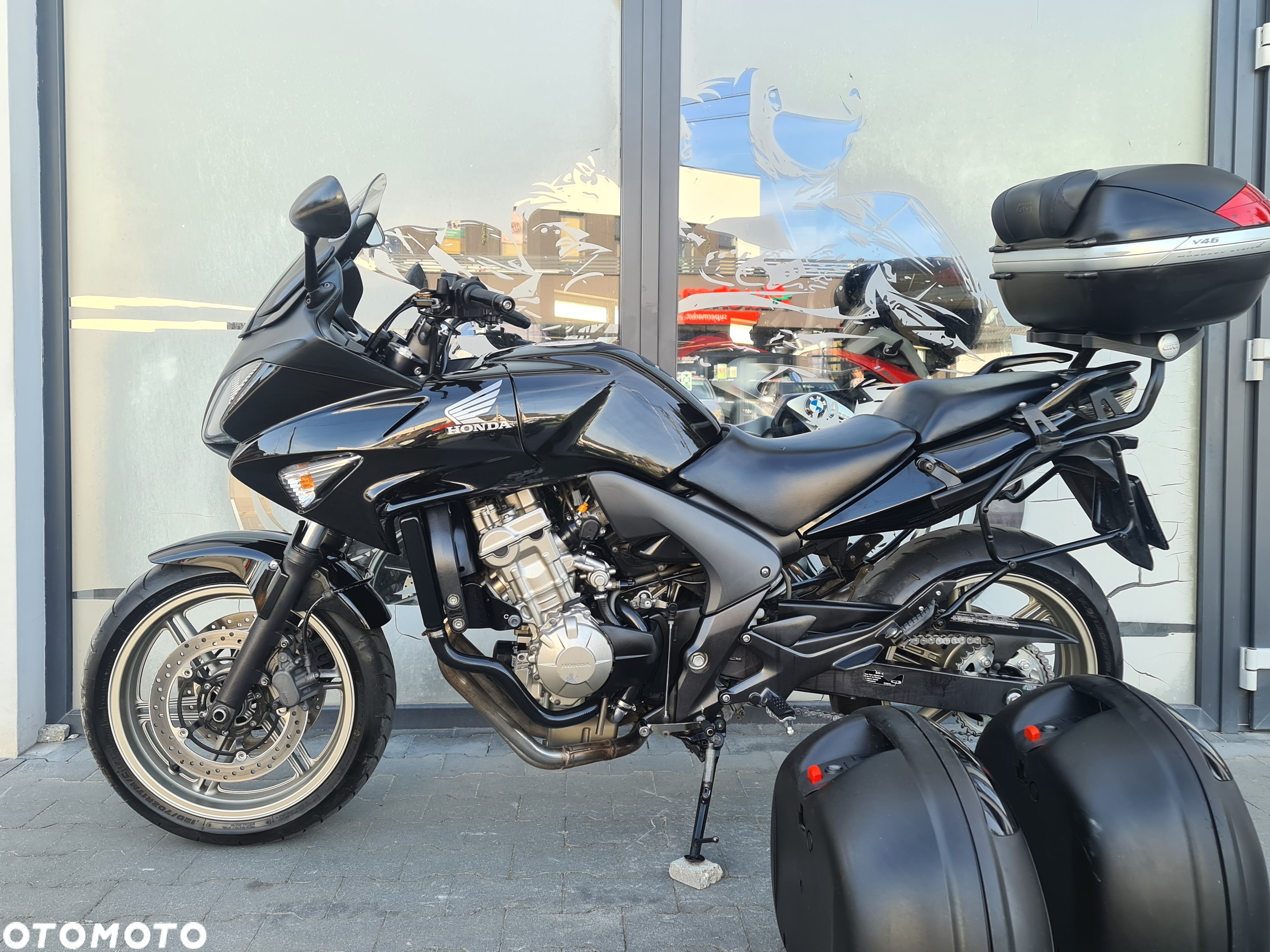 Honda CBF - 18
