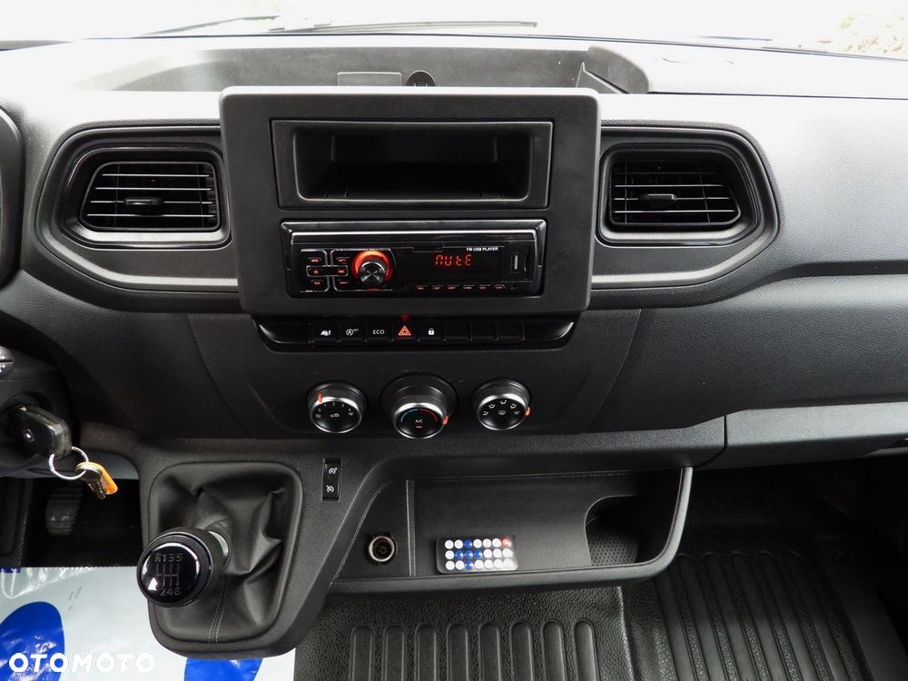 Renault MASTER WYWROTKA PODWÓJNA KABINA DOKA 6 MIEJSC TEMPOMAT LEDY BLIŹNIACZE KOŁA KLIMATYZACJA  145KM - 35