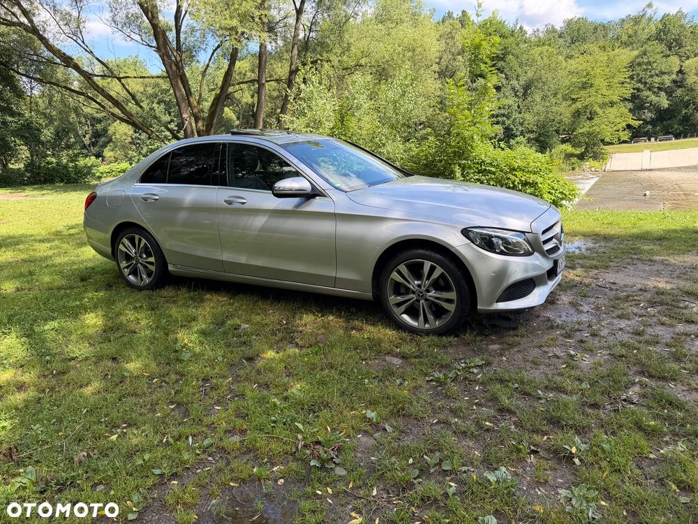 Mercedes-Benz Klasa C 200 9G-TRONIC Exclusive - 30
