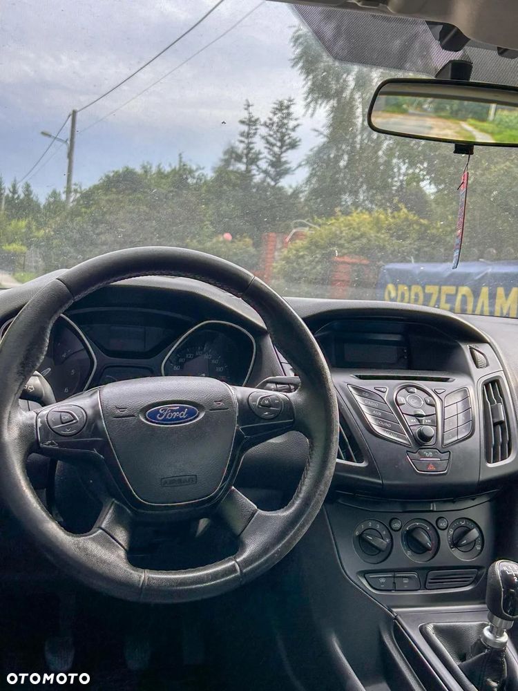 Ford Focus 1.6 TDCi Ambiente - 11